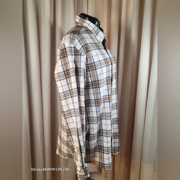 0841. Eddie Bauer ~ Men's ~ Plaid Button-Down Shirt ~ Large - Picture 4 of 12